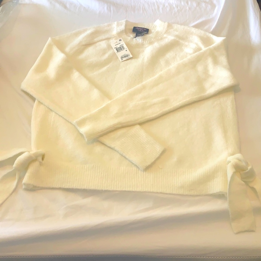 Hooked up sweater